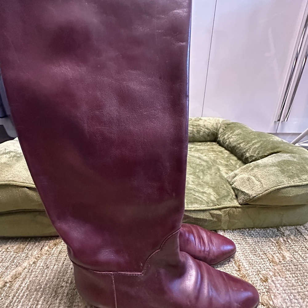 Yves Saint Laurent Burgundy Heeled Boots - Picture 2 of 10
